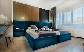 Residence Riverside